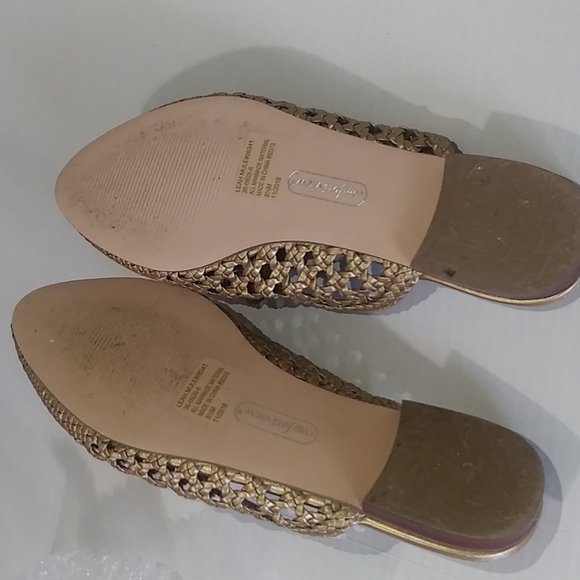 Comfortview Gold Metallic color Sandals Slip On sz 8.5 - Picture 9 of 10
